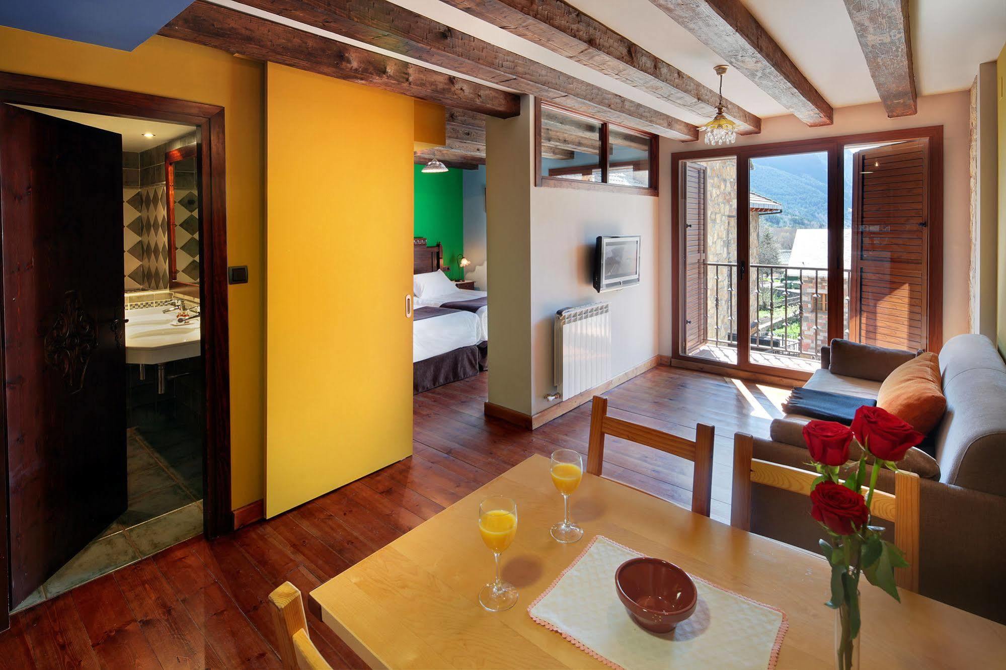 Villa De Plan Apartments&Suites Exterior foto